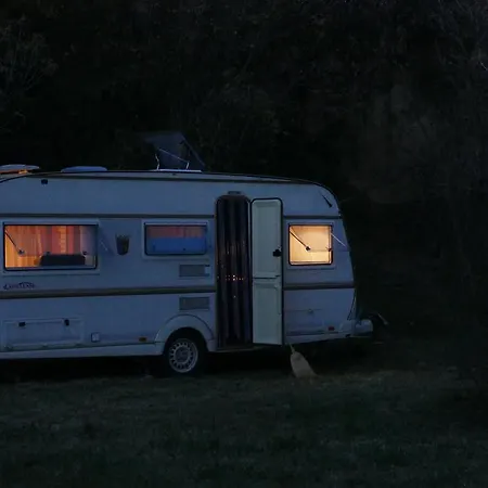 Komfortcaravan Camping