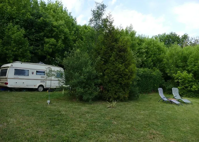אתר קמפינג Komfortcaravan *