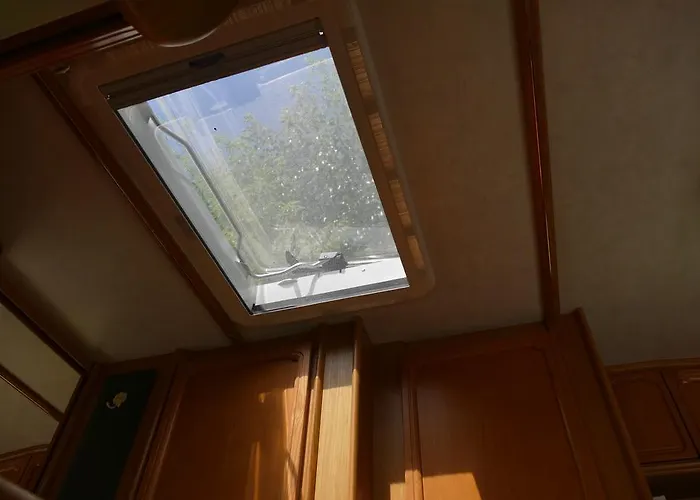Komfortcaravan אתר קמפינג *